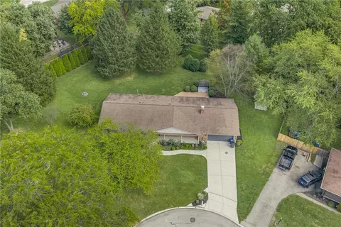 View/Area - 7870 Old Dobbin Pl, Centerville, OH 45459 photo 1 of 7