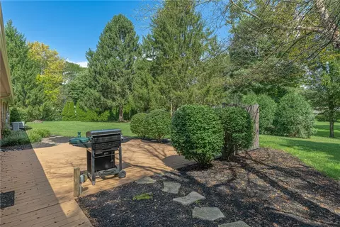 Exterior - 7870 Old Dobbin Pl, Centerville, OH 45459 photo 3 of 9