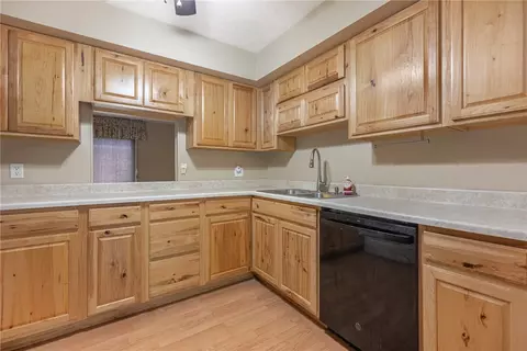 Kitchen - 2512 Red Coach Dr, Springfield, OH 45503 photo 1 of 4
