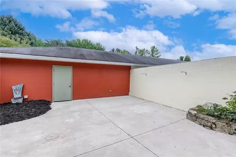 Exterior - 2512 Red Coach Dr, Springfield, OH 45503 photo 3 of 6