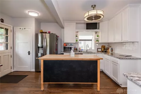 Kitchen - 109 Cushing Ave, Kettering, OH 45429 photo 5 of 5