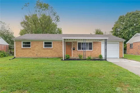230 Laredo Ave, New Lebanon, OH 45345