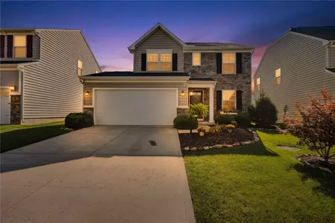 6207 Willow Oak Dr, Tipp City, OH 45371