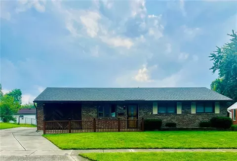 6566 Highbury Rd, Huber Heights, OH 45424