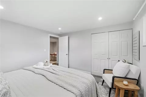 Bedroom - 3659 Endover Rd, Kettering, OH 45439 photo 3 of 5