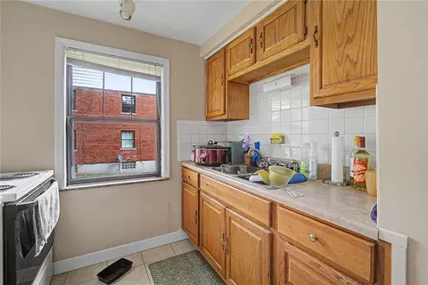 Kitchen - 532 Corona Ave, Kettering, OH 45419 photo 1 of 4