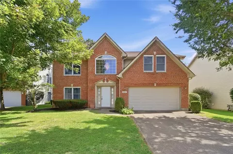 660 Golf View Ct, Vandalia, OH 45377