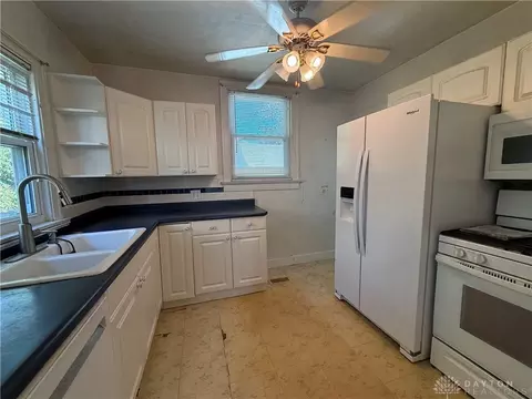 Kitchen - 1213 Alta Vista Dr, Kettering, OH 45420 photo 1 of 3