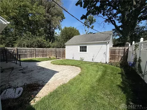 Exterior - 1213 Alta Vista Dr, Kettering, OH 45420 photo 9 of 11