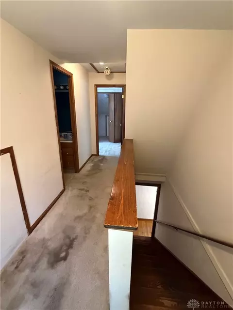Entry Way - 1213 Alta Vista Dr, Kettering, OH 45420 photo 5 of 6