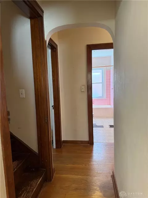 Entry Way - 1213 Alta Vista Dr, Kettering, OH 45420 photo 3 of 6