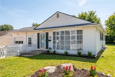 Exterior - 1712 Forrer Blvd, Kettering, OH 45420 photo 3 of 9