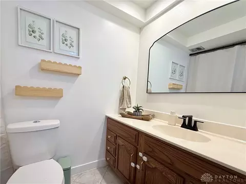 Bath - 367 Bowman Dr, Fairborn, OH 45324 photo 1 of 2