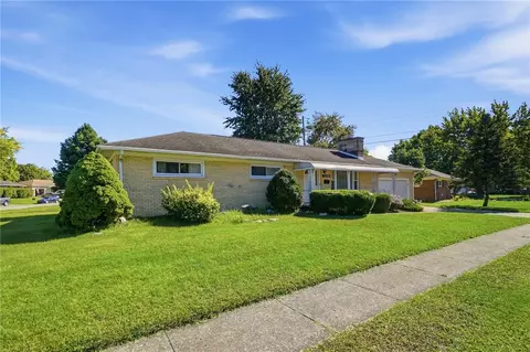 Exterior - 2560 Casey Dr, Springfield, OH 45503 photo 1 of 8