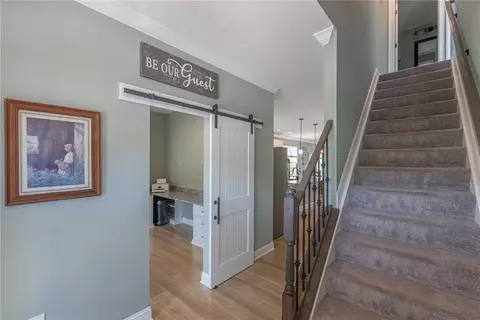Entry Way - 2687 W Millstone Dr, Kettering, OH 45420 photo 2 of 3