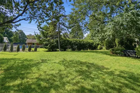 Exterior - 2276 E Rahn Rd, Kettering, OH 45440 photo 9 of 11