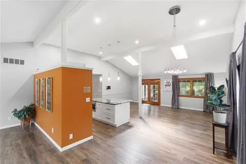 Entry Way - 2276 E Rahn Rd, Kettering, OH 45440 photo 3 of 5