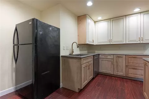 Kitchen - 1100 Donson Dr, Kettering, OH 45429 photo 3 of 3