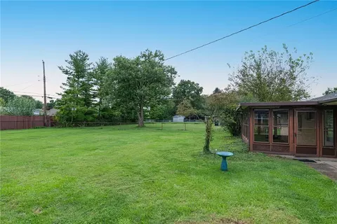 Exterior - 1100 Donson Dr, Kettering, OH 45429 photo 5 of 7
