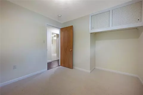 Bedroom - 1100 Donson Dr, Kettering, OH 45429 photo 2 of 6