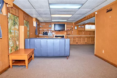 Living - 941 Hollendale Dr, Kettering, OH 45429 photo 4 of 4