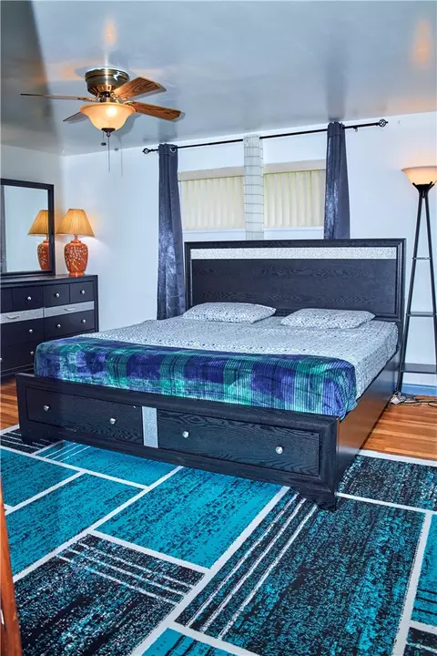Bedroom - 941 Hollendale Dr, Kettering, OH 45429 photo 1 of 4