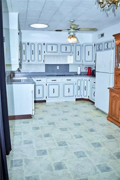 Kitchen - 941 Hollendale Dr, Kettering, OH 45429 photo 1 of 1