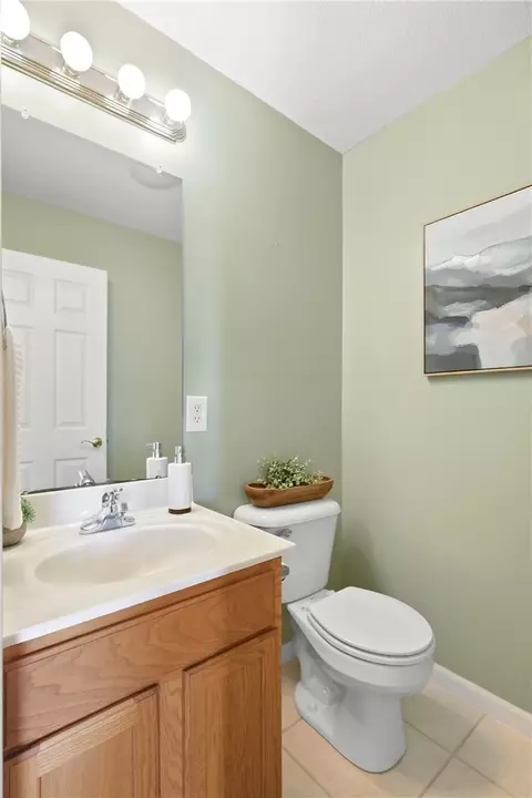 Bath - 3082 W Jackson Rd, Springfield, OH 45502 photo 2 of 7