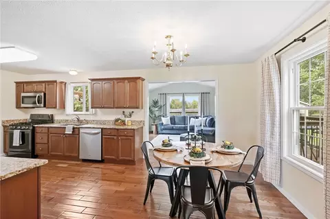 Dining - 3082 W Jackson Rd, Springfield, OH 45502 photo 1 of 3
