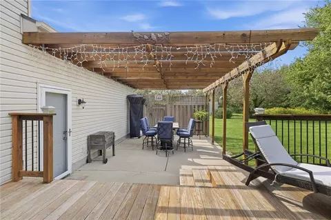 Exterior - 3082 W Jackson Rd, Springfield, OH 45502 photo 11 of 22