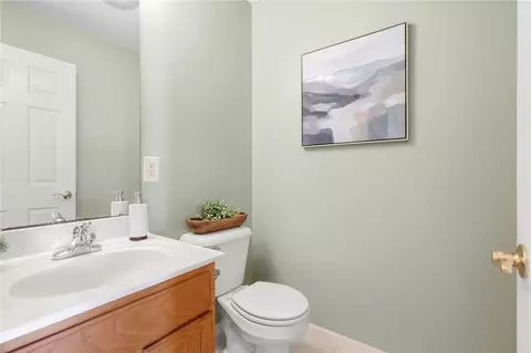 Bath - 3082 W Jackson Rd, Springfield, OH 45502 photo 1 of 7