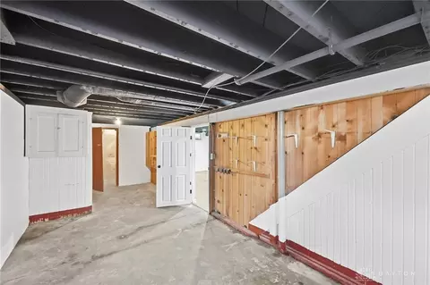 Entry Way - 5 Marchester Dr, Kettering, OH 45429 photo 1 of 1