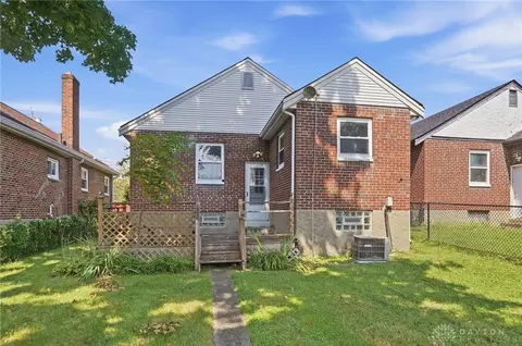 Exterior - 6921 Windward St, Cincinnati, OH 45227 photo 5 of 10