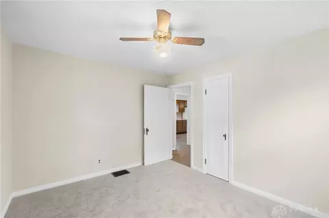 Bedroom - 6921 Windward St, Cincinnati, OH 45227 photo 3 of 5