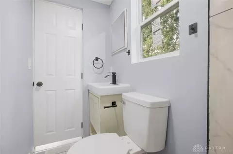 Bath - 3761 Lawrenceville Dr, Springfield, OH 45504 photo 3 of 4
