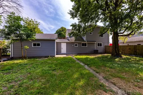 Exterior - 3761 Lawrenceville Dr, Springfield, OH 45504 photo 2 of 4
