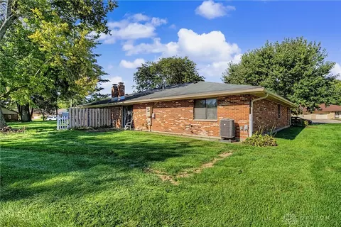 Exterior - 1310-1312 Quailbend Cir, Kettering, OH 45429 photo 12 of 15