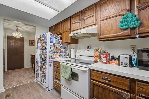 Kitchen - 1310-1312 Quailbend Cir, Kettering, OH 45429 photo 4 of 4
