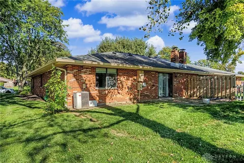 Exterior - 1310-1312 Quailbend Cir, Kettering, OH 45429 photo 6 of 15