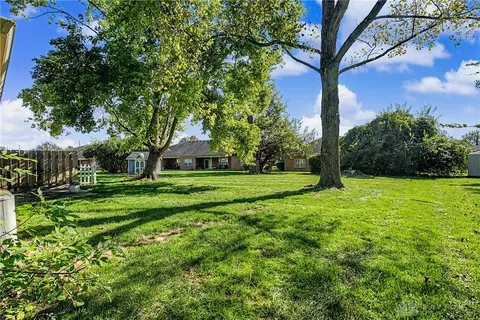 Exterior - 1310-1312 Quailbend Cir, Kettering, OH 45429 photo 7 of 15