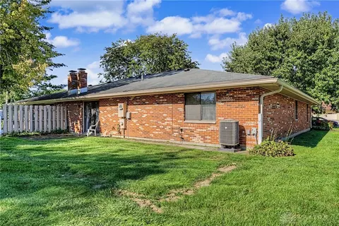 Exterior - 1310-1312 Quailbend Cir, Kettering, OH 45429 photo 11 of 15