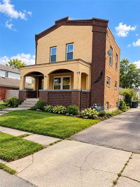 916 Lorain Ave, Dayton, OH 45410