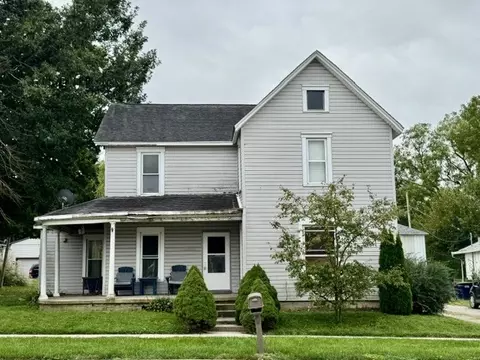 207 W Monument St, Pleasant Hill, OH 45359