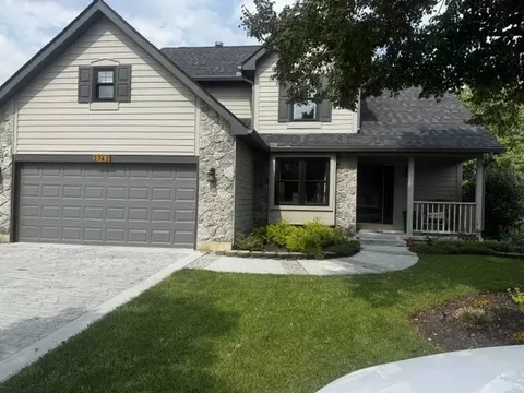 2742 Greenridge Cir, Dayton, OH 45431