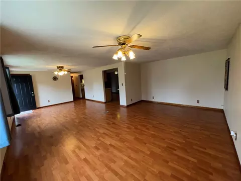 Living - 3605 Ruby Dr, New Carlisle, OH 45344 photo 1 of 2