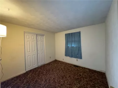 Bedroom - 3605 Ruby Dr, New Carlisle, OH 45344 photo 2 of 3