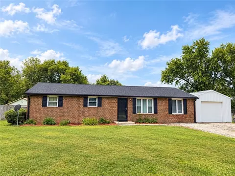 Exterior - 3605 Ruby Dr, New Carlisle, OH 45344 photo 5 of 5
