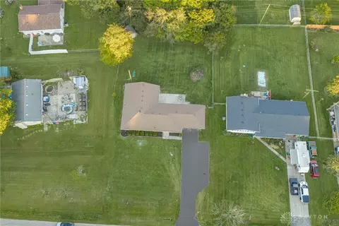 View/Area - 2462 Thor Dr, Springfield, OH 45503 photo 2 of 5
