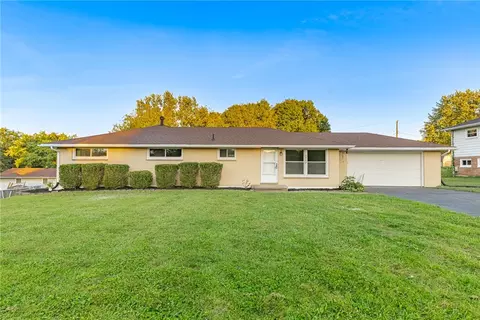 Exterior - 2462 Thor Dr, Springfield, OH 45503 photo 1 of 7
