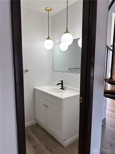 Bath - 2167 W Schantz Ave, Kettering, OH 45409 photo 2 of 2